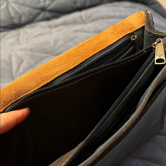 Patricia Nash Ilina Floral Cutout Leather Crossbody Bag - Picture 11 of 16